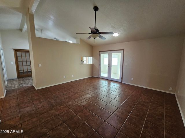 5523 W YUCCA Street, Glendale, AZ 85304