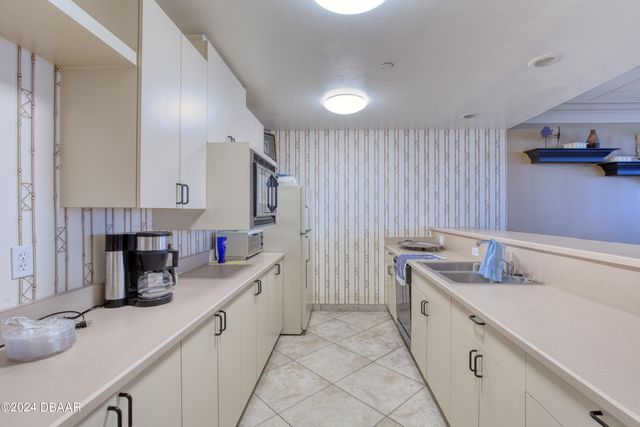 2937 S Atlantic Ave Apt 1504, Daytona Beach Shores, FL 32118
