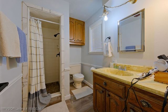 301 S Fryar Drive, Sallisaw, OK 74955