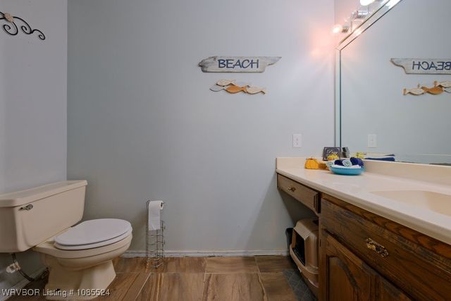 301 S Fryar Drive, Sallisaw, OK 74955