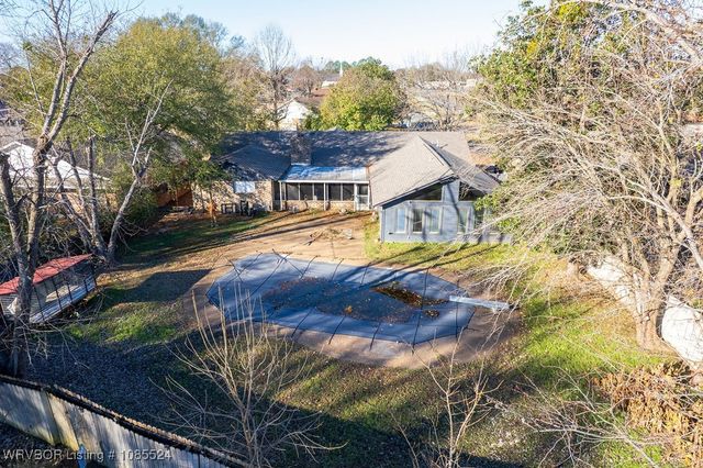 301 S Fryar Drive, Sallisaw, OK 74955