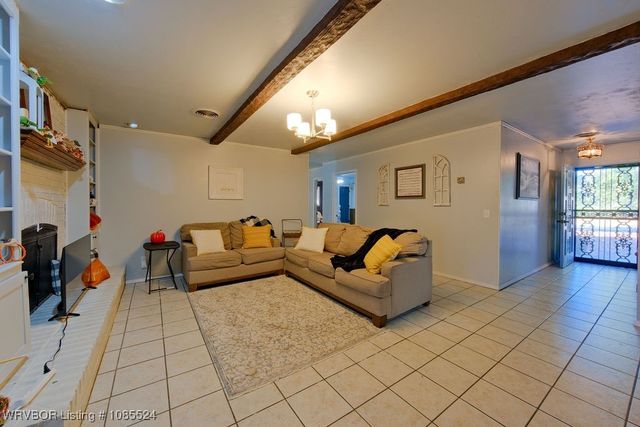 301 S Fryar Drive, Sallisaw, OK 74955