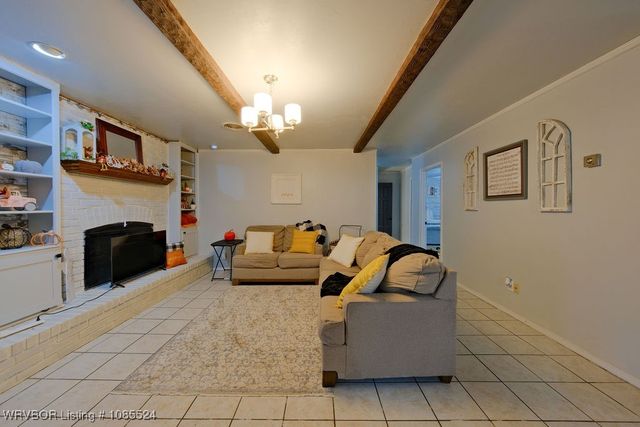 301 S Fryar Drive, Sallisaw, OK 74955