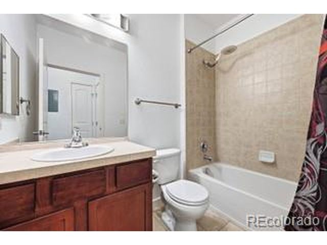 13456 Via Varra 209, Broomfield, CO 80020
