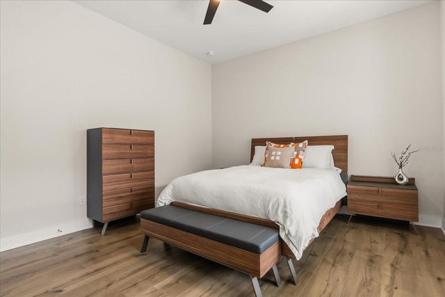 1185 WILDER OAKS WAY, Oakland, FL 34787