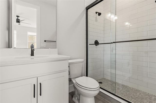 1185 WILDER OAKS WAY, Oakland, FL 34787