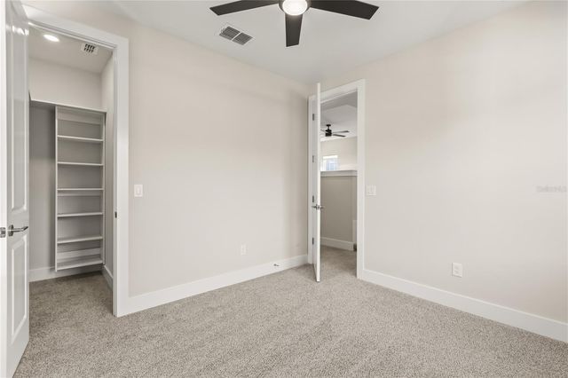 1185 WILDER OAKS WAY, Oakland, FL 34787