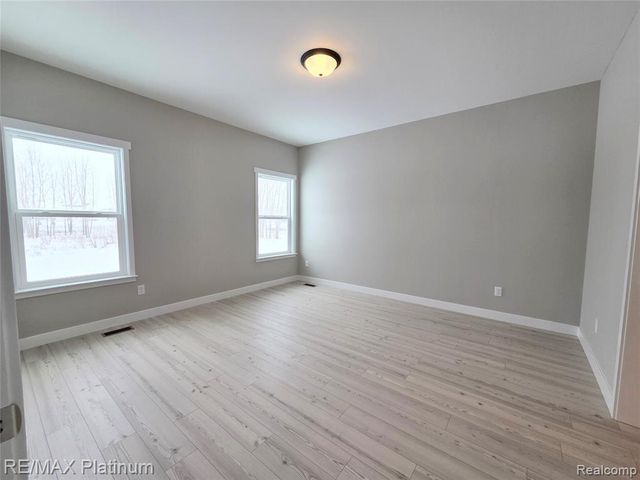 13295 Westwinds Drive, Linden, MI 48451