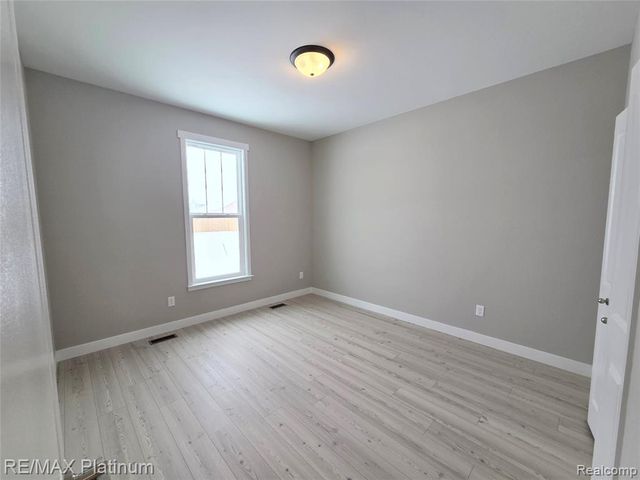 13295 Westwinds Drive, Linden, MI 48451