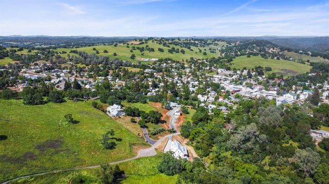 130 Allen Ranch Road, Sutter Creek, CA 95685