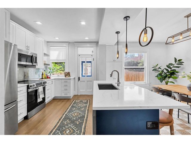 960 N Downing St, Denver, CO 80218
