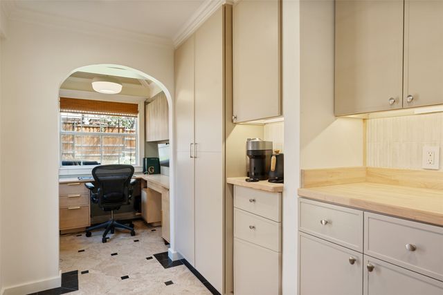 822 Valencia Street, Dallas, TX 75223