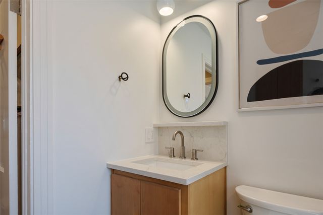 822 Valencia Street, Dallas, TX 75223