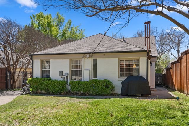 822 Valencia Street, Dallas, TX 75223