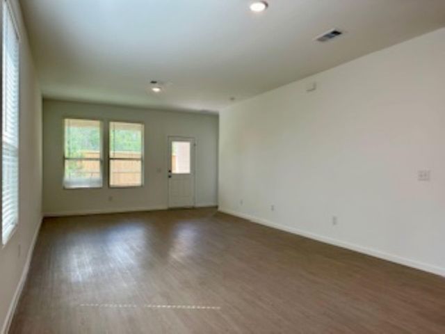 500 Kinglet Drive, Conroe, TX 77378