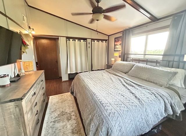 164 N 2551st Road, Peru, IL 61354