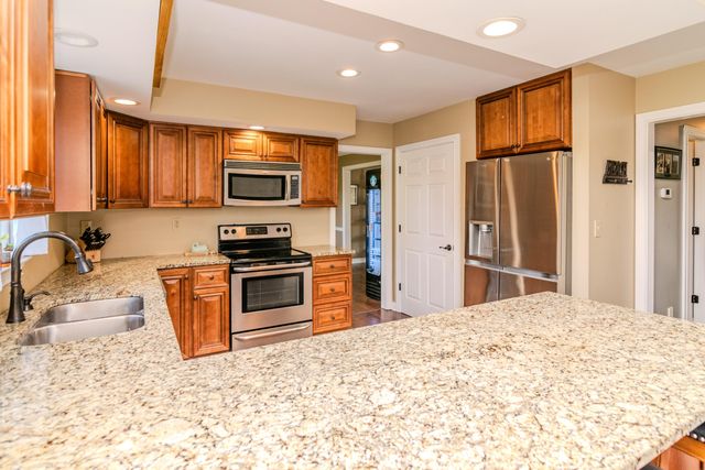 103 Lakeshore Court, Georgetown, KY 40324