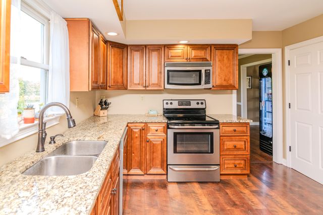 103 Lakeshore Court, Georgetown, KY 40324