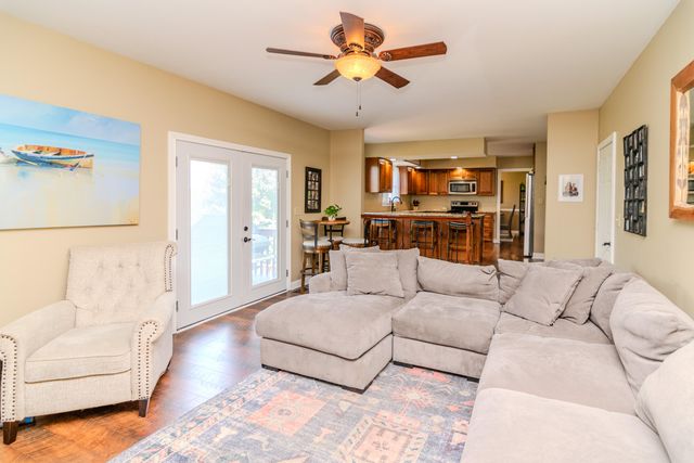 103 Lakeshore Court, Georgetown, KY 40324