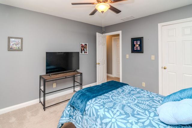 103 Lakeshore Court, Georgetown, KY 40324