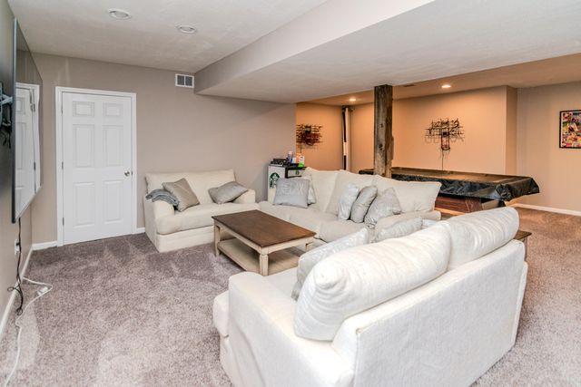 103 Lakeshore Court, Georgetown, KY 40324