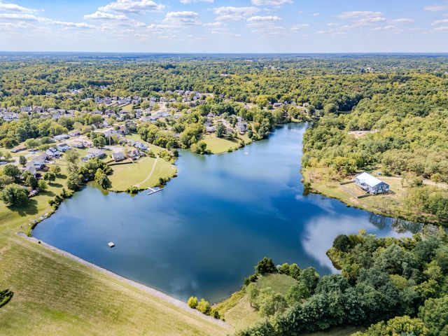 103 Lakeshore Court, Georgetown, KY 40324