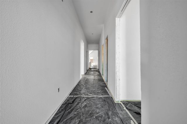 2215 Crystal Drive, Balch Springs, TX 75180