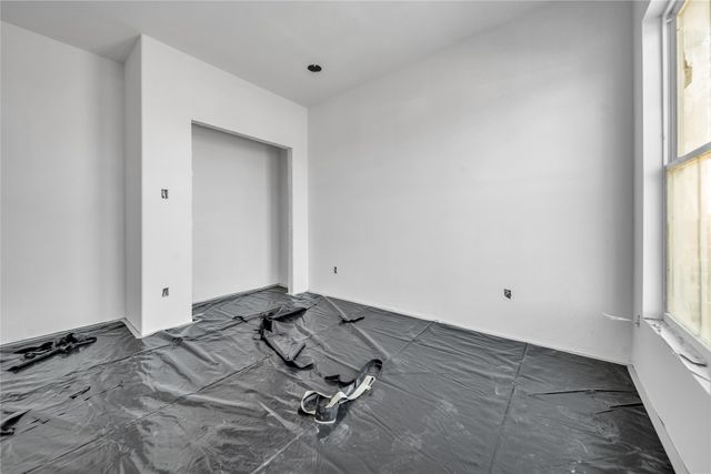 2215 Crystal Drive, Balch Springs, TX 75180