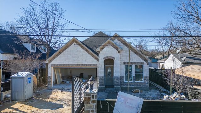 2215 Crystal Drive, Balch Springs, TX 75180