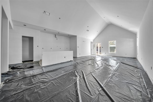 2215 Crystal Drive, Balch Springs, TX 75180