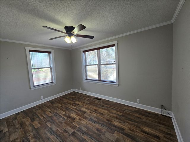 808 Euclid Ave, Waycross, GA 31501