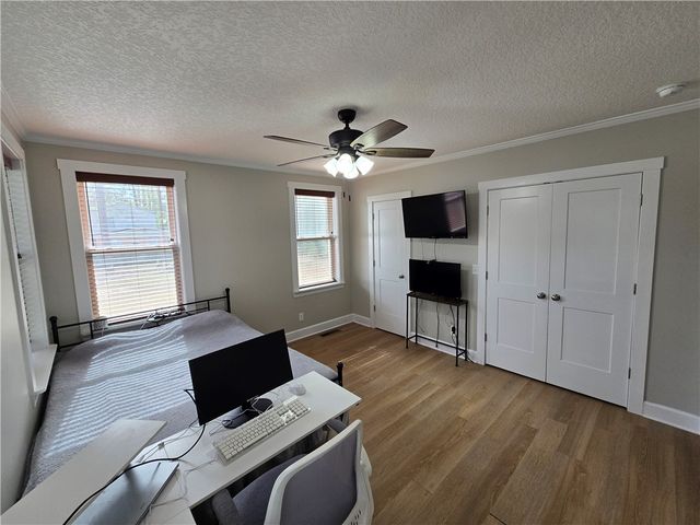 808 Euclid Ave, Waycross, GA 31501