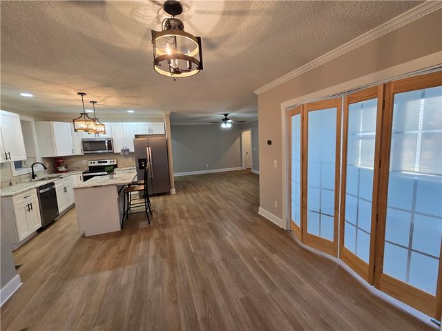 808 Euclid Ave, Waycross, GA 31501