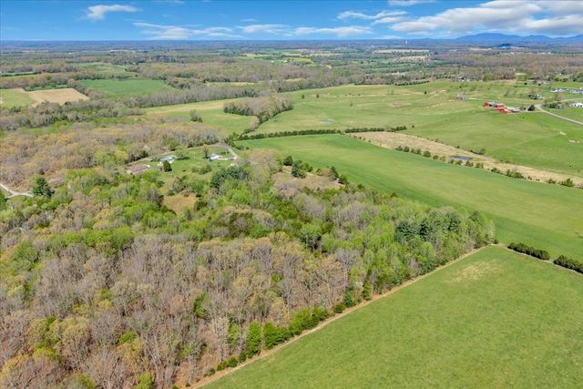 784 Burch Ln, Mcminnville, TN 37110
