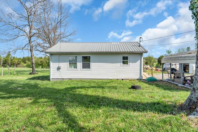 784 Burch Ln, Mcminnville, TN 37110