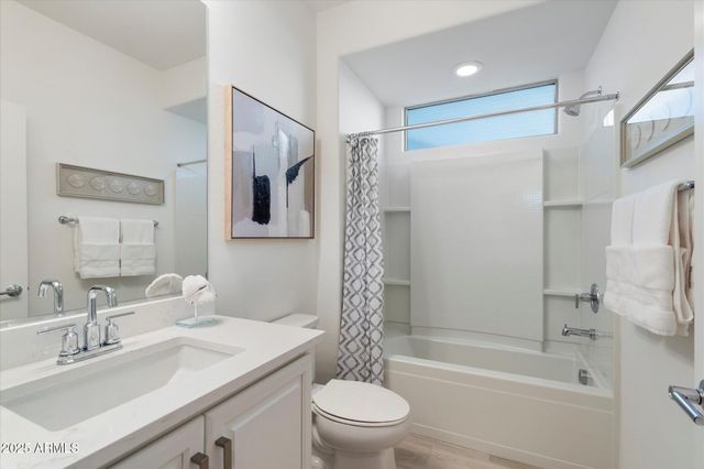 20331 N WAGNER WASH Drive, Buckeye, AZ 85396