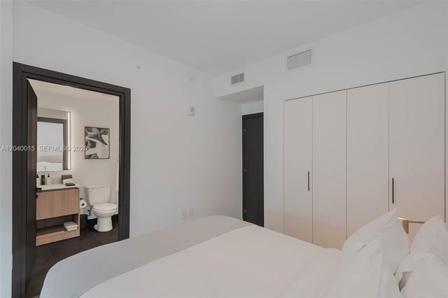 398 NE 5th Street 2301, Miami, FL 33132