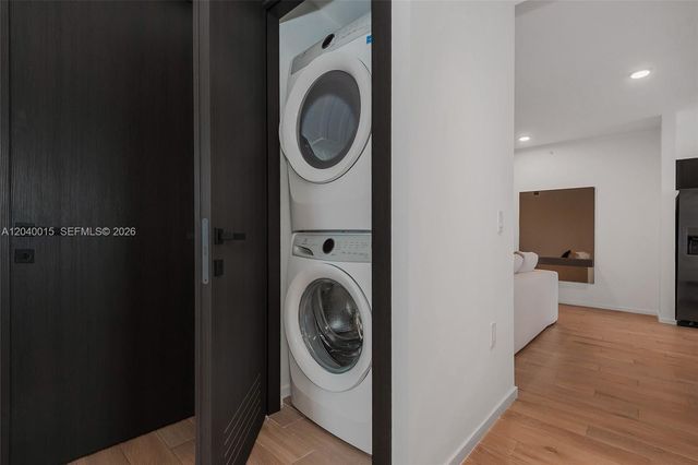 398 NE 5th Street 2301, Miami, FL 33132