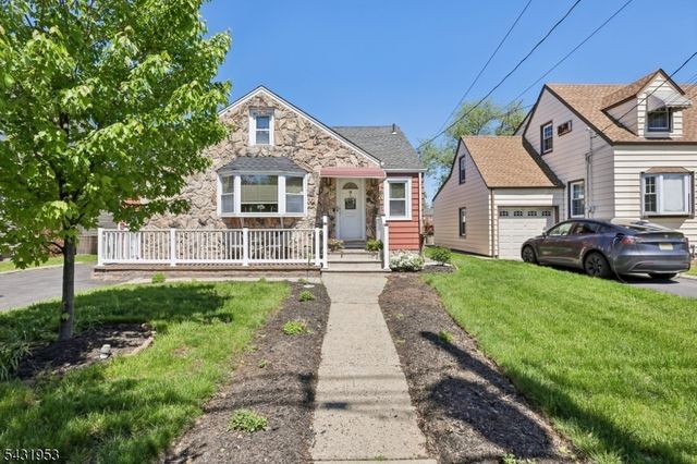 16 Fairmount Ave, Clifton City, NJ 07011