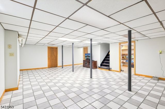 16 Fairmount Ave, Clifton City, NJ 07011