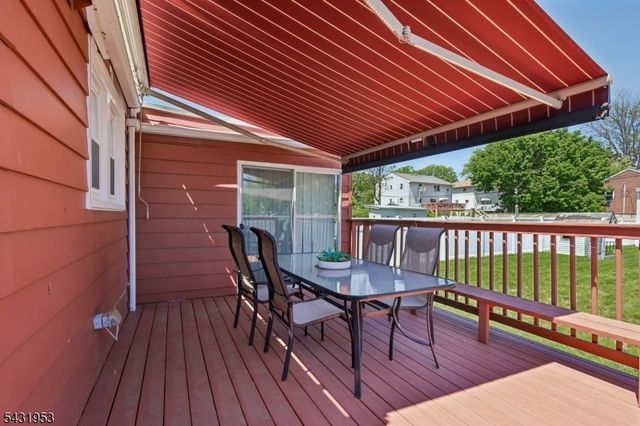 16 Fairmount Ave, Clifton City, NJ 07011