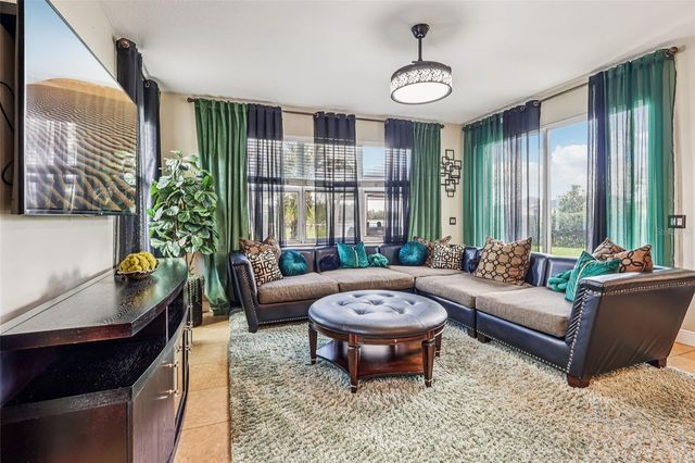 2813 SAIL BREEZE WAY, Kissimmee, FL 34744