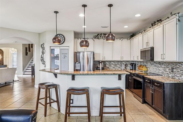 2813 SAIL BREEZE WAY, Kissimmee, FL 34744