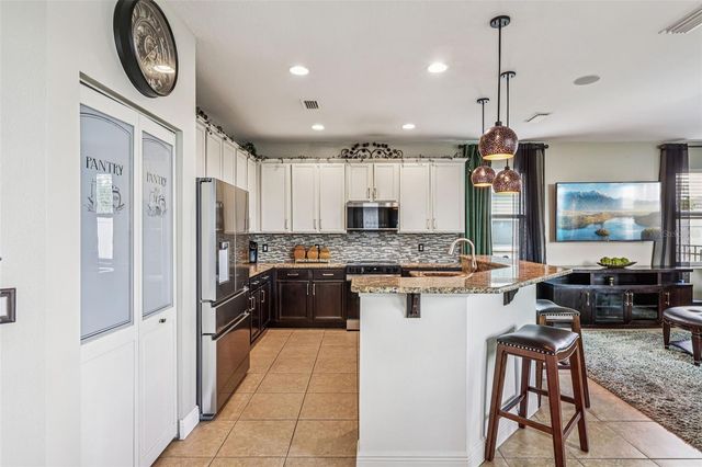 2813 SAIL BREEZE WAY, Kissimmee, FL 34744