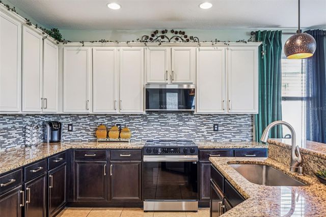 2813 SAIL BREEZE WAY, Kissimmee, FL 34744