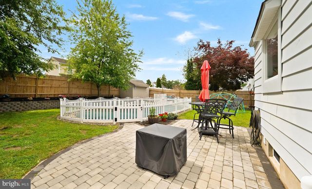 35 BALTUSROL ST, Hamilton, NJ 08690