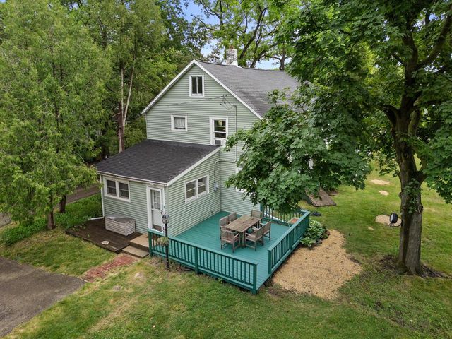 320 Curtis STREET, Lake Geneva, WI 53147