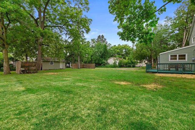 320 Curtis STREET, Lake Geneva, WI 53147