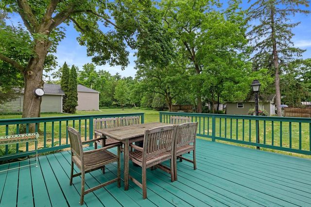 320 Curtis STREET, Lake Geneva, WI 53147