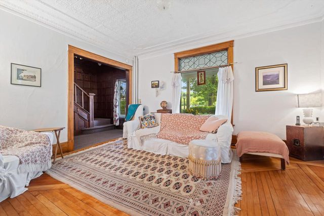 320 Curtis STREET, Lake Geneva, WI 53147